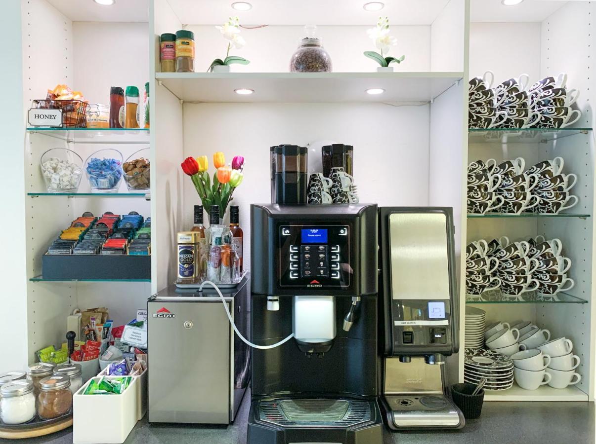 莫达兹兄弟酒店 默恩达尔 外观 照片